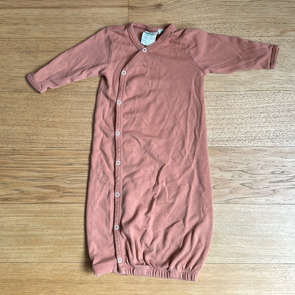 Parade Organics 3-6 month sleeper gown burnt umber red/orange